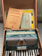 Marinucci accordeon, Muziek en Instrumenten, Ophalen, Gebruikt, 80-bas, Met koffer