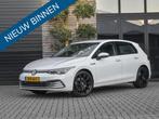 Volkswagen Golf 1.5 TSI First Edition Led Navi Sfeer verlich, Auto's, Euro 6, 4 cilinders, Wit, Adaptive Cruise Control
