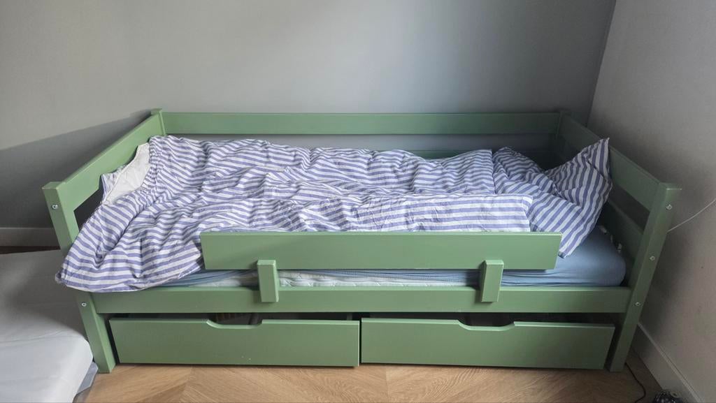Hoppekids Eco Comfort juniorbed pale green met lades, Kinderen en Baby's, Kinderkamer | Bedden, Ophalen, Gebruikt, 70 tot 85 cm