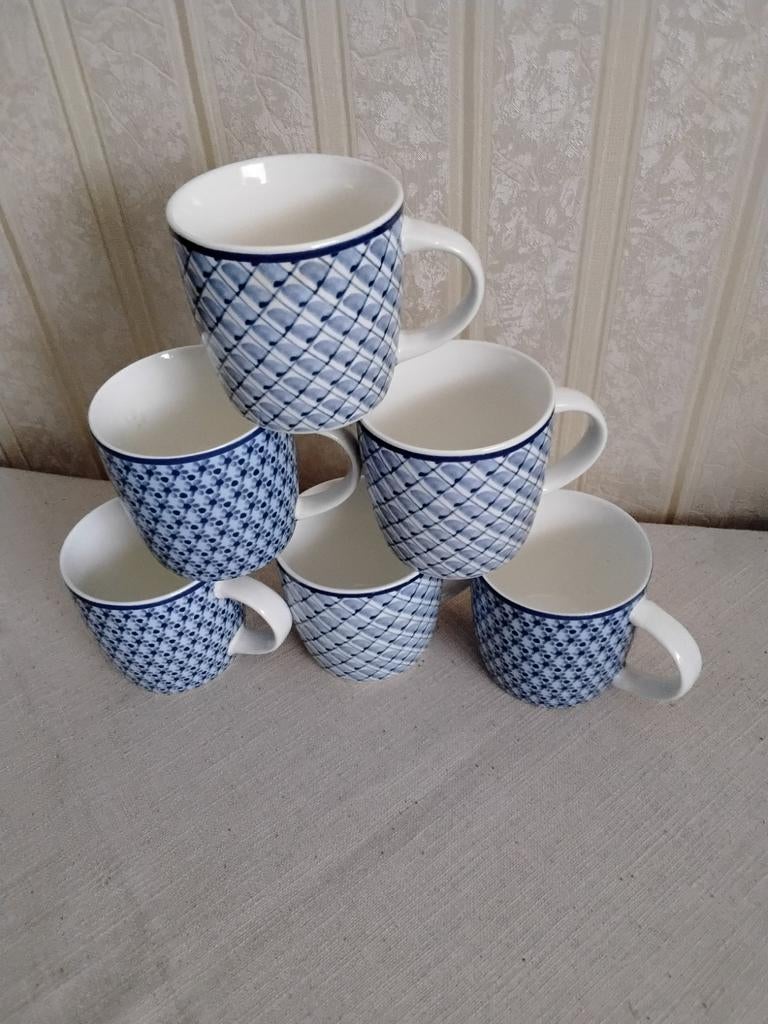 6 mooie grote mokken., Huis en Inrichting, Ophalen of Verzenden, Zo goed als nieuw, Overige stijlen, Kop(pen) en/of Schotel(s)