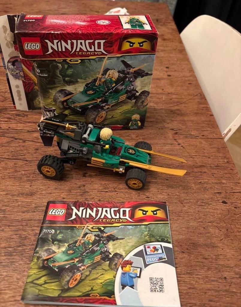 Lego Ninjago 71700 Jungle Raider - Compleet met doos en boek, Kinderen en Baby's, Speelgoed | Duplo en Lego, Gebruikt, Lego, Ophalen of Verzenden