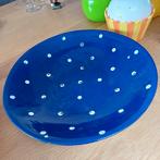 Grote aardewerk schaal 35 cm.
Leuk voor fruit,gebak enz., Ophalen of Verzenden, Rond, Steen of Aardewerk