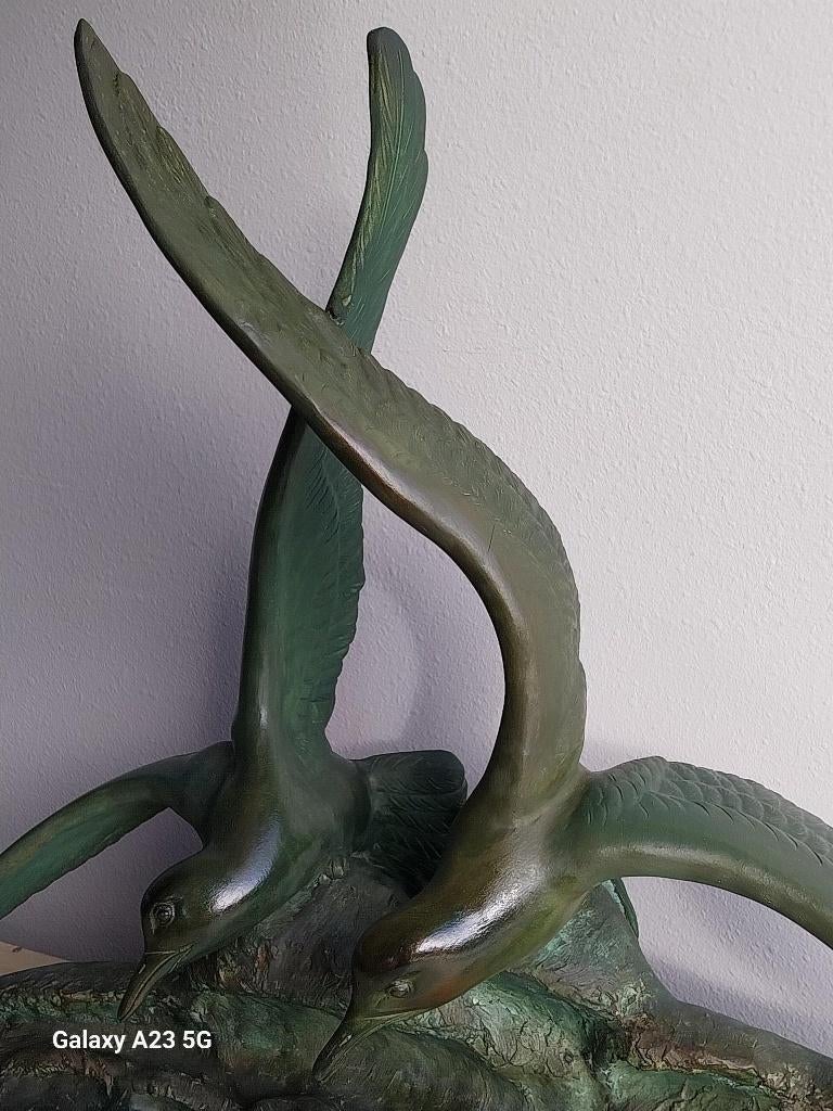 Art Deco sculptuur groot beeld meeuwen van Rochard 79 cm, Antiek en Kunst, Ophalen, Art deco, Gips, Gemerkt