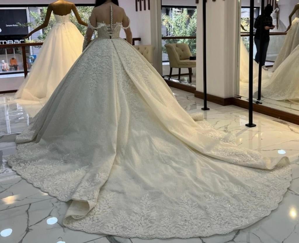 Hakan Akkaya trouwjurk, Ophalen of Verzenden, Gedragen, Wit, Trouwjurk