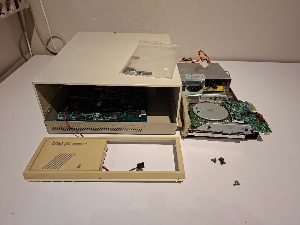Tulip PC Compact 2 voor onderdelen, Computers en Software, Vintage Computers, Ophalen of Verzenden, Tulip
