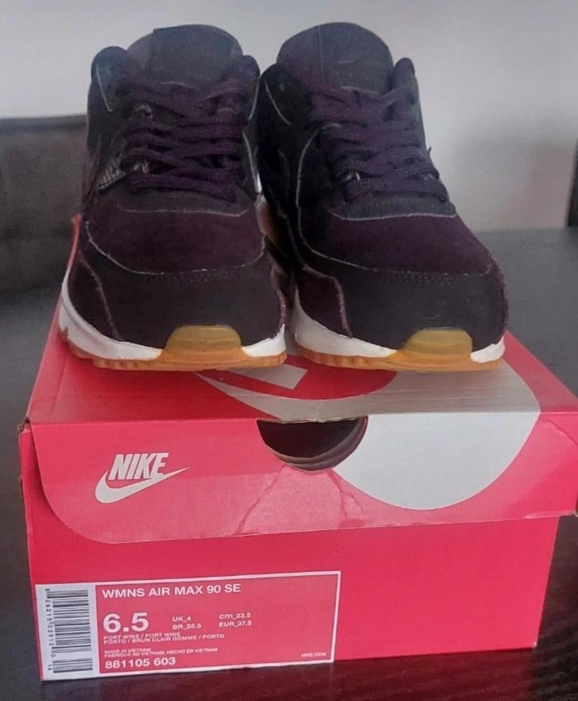 Nike sneakers maat 37,5, meerdere paren beschikbaar, Kleding | Heren, Schoenen, Ophalen of Verzenden