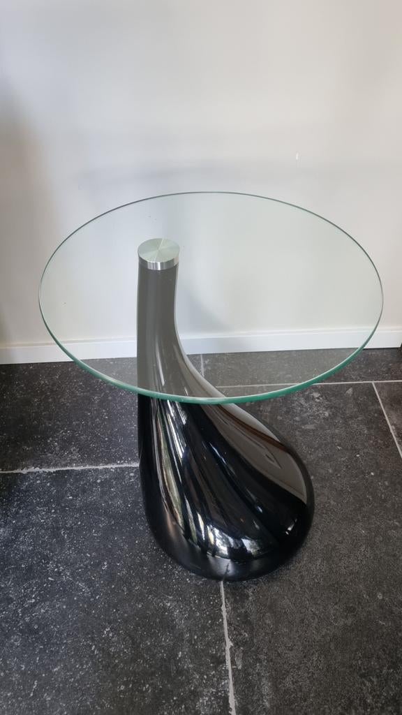 Design bijzettafel met glasplaat, Huis en Inrichting, Tafels | Bijzettafels, Ophalen, Rond, Minder dan 55 cm, 45 tot 60 cm