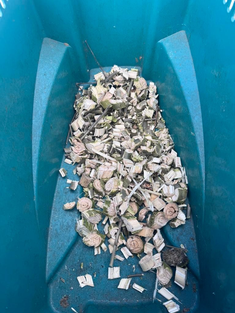 Bosch takkenversnipperaar, Tuin en Terras, Hakselaars, Ophalen, Zo goed als nieuw, Elektrisch, Met opvangbak