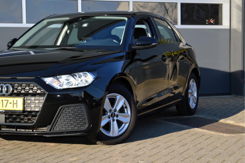 Audi A1 Sportback 25 TFSI Pro Line | Virtual cockpit/Carplay, Auto's, Audi, 12 maanden, Euro 6, Zwart, Bedrijf