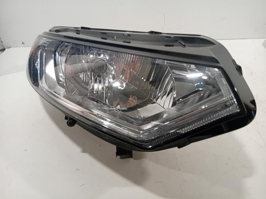 Koplamp rechts Ford EcoSport, Auto-onderdelen, Verlichting, Onderdelen@venauto.nl, Van der Ven Autorecycling B.V., Gebruikt, Ettenseweg 76, 4706 PB Roosendaal, The Netherlands