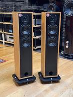 Russell K. Red 120, Gebruikt, 120 watt of meer, Front, Rear of Stereo speakers, Ophalen