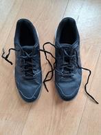 Tennisschoenen maat 42 - Nauwelijks gebruikt, Sport en Fitness, Tennis, Overige merken, L00, Schoenen, Ophalen of Verzenden