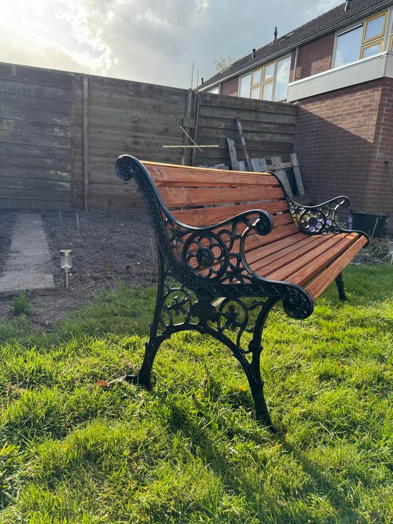 Gietijzeren tuinbankje, Tuin en Terras, Ophalen, Gebruikt, Hout