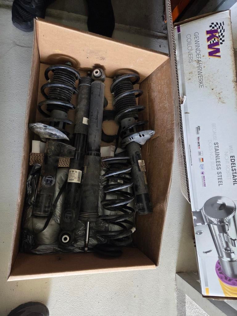 Originele DCC/Veerpoot/schokdempercompl/golf 8 GTI/clubsport, Ophalen of Verzenden, Nieuw