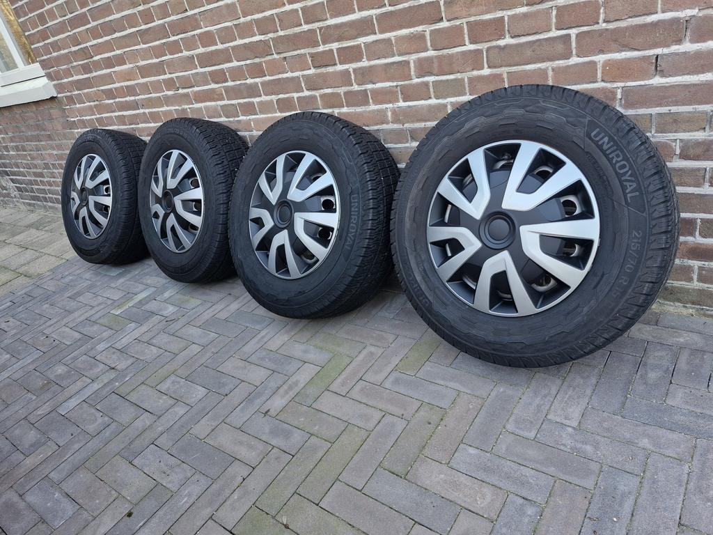 Mooie All-Season Set 6-7mm Ducato (Camper), Ophalen, 215 mm, 15 inch, Banden en Velgen
