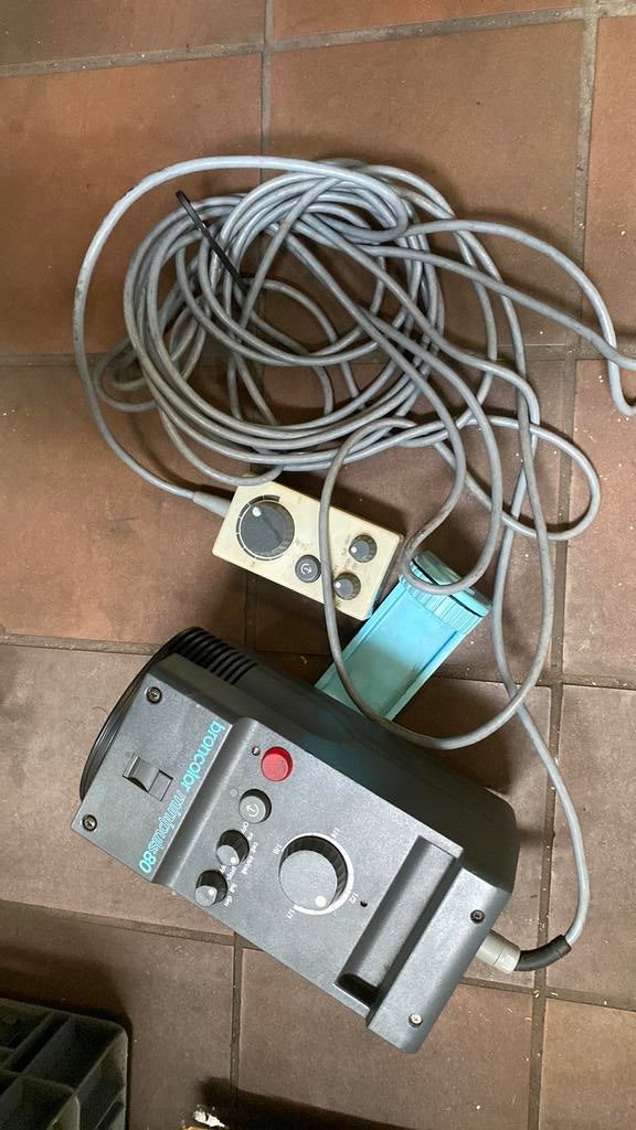 Broncolor minipuls 80 met afstandsbediening zonder flitsbuis, Ophalen of Verzenden, Gebruikt, Overige merken