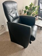 Groene lederen fauteuil met verstelbare lendesteun, Ophalen, Gebruikt, Leer, 75 tot 100 cm