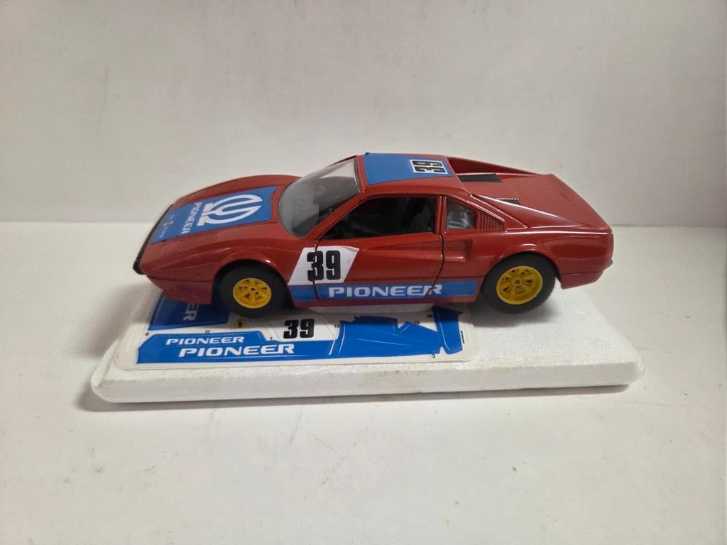 Bburago Ferrari 308 gtb Monte Carlo 1:24, ., Ophalen of Verzenden, Zo goed als nieuw, .