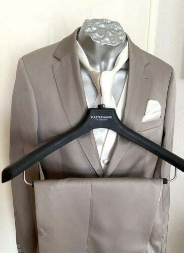 Trouwkostuum/kostuum maat 47 van Masterhand [v/vm], Ophalen of Verzenden, Zo goed als nieuw, Maat 46 (S) of kleiner, Beige
