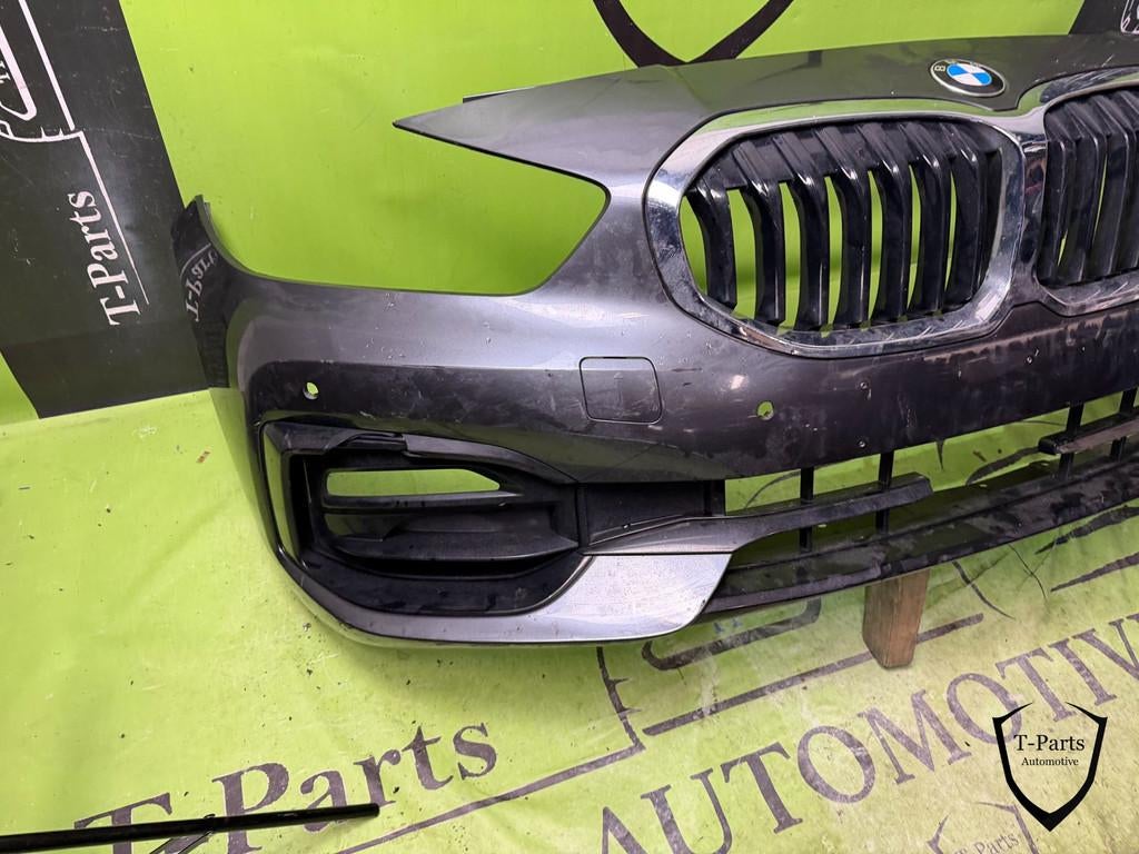 bmw 1 serie F40 bumper voorbumper 18+, Petuelring 130
80788  Munich, DE, Gebruikt, Info@bmw.de, Ophalen of Verzenden