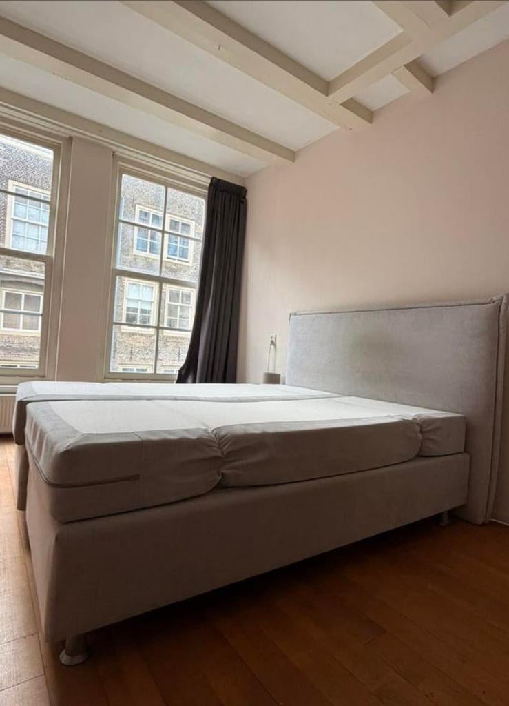 Complete boxspring met hoofdbord in goede staat t.e.a.b., Ophalen, Gebruikt, Tweepersoons