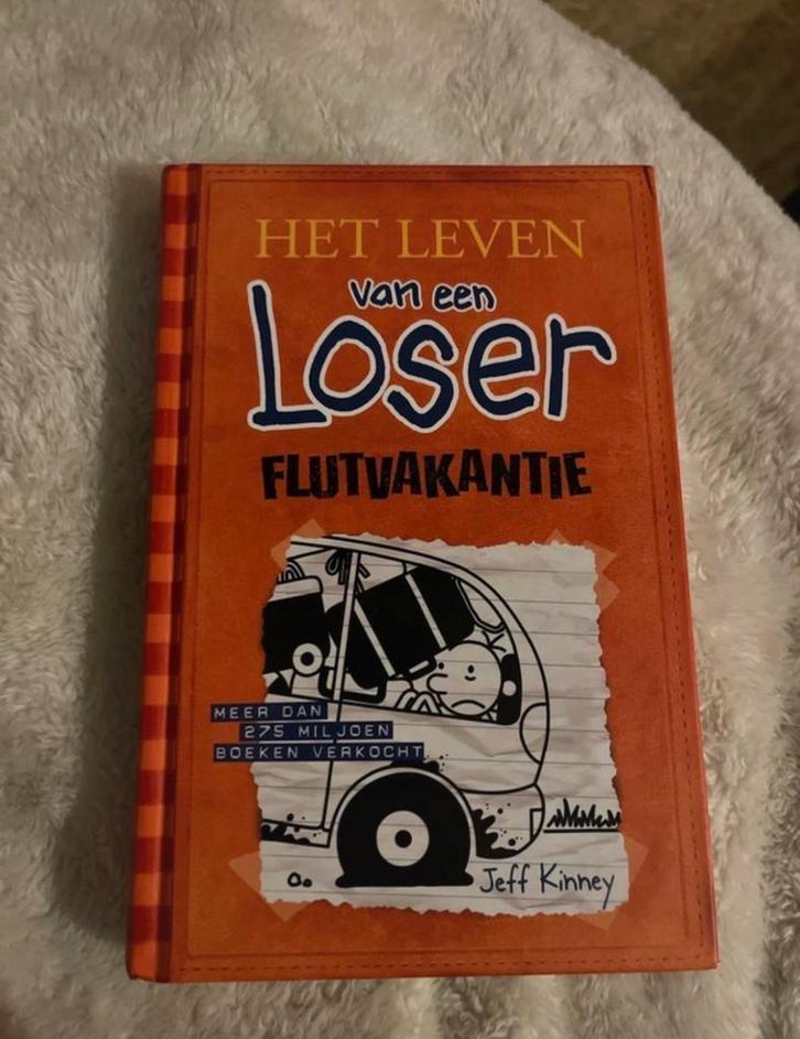 Het leven van een loser: Flutvakantie, Boeken, Kinderboeken | Jeugd | onder 10 jaar, Zo goed als nieuw, Fictie algemeen, Ophalen of Verzenden