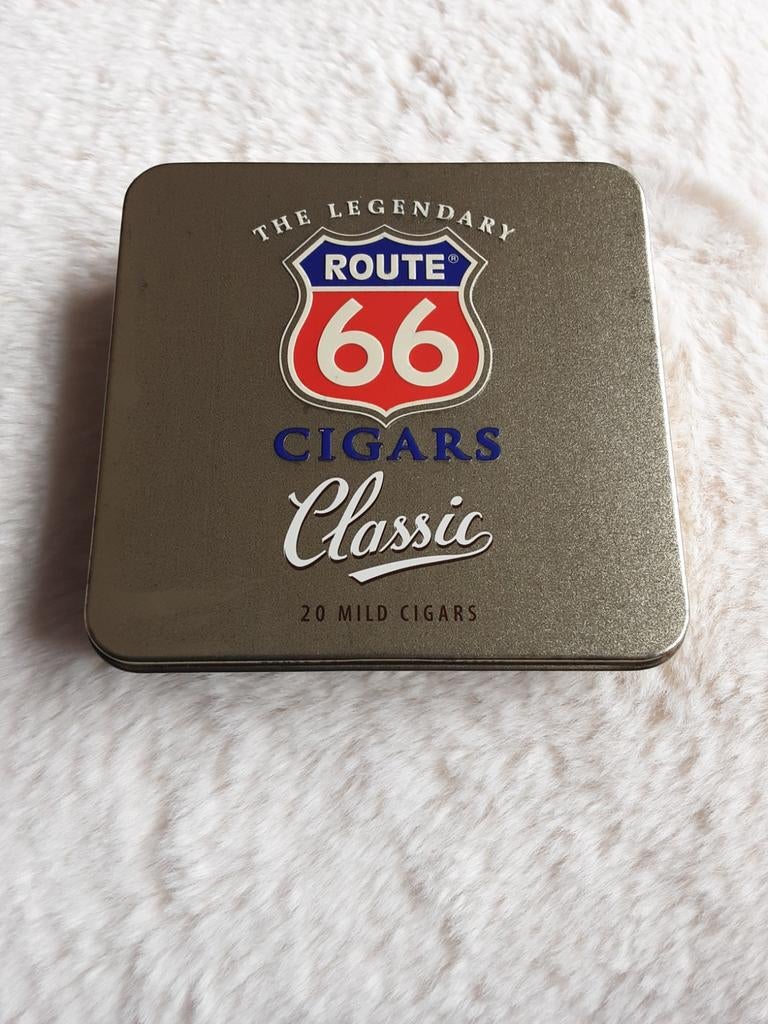 Sigarenblikje ROUTE 66 , CLASSIC , AGIO., Verzamelen, Blikken, Ophalen of Verzenden, Overige