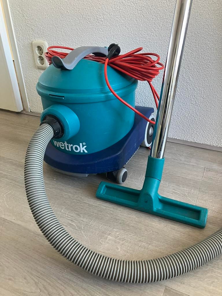 Zeer mooie Wetrok Monovac 6 plus stofzuiger, Ophalen, Zo goed als nieuw