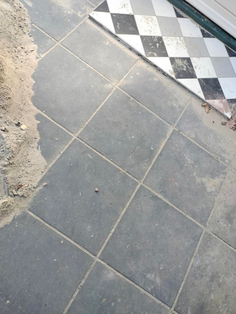 Grijze terrastegels 50x50 (ca. 170 st), Ophalen, Gebruikt, Beton, Terrastegels