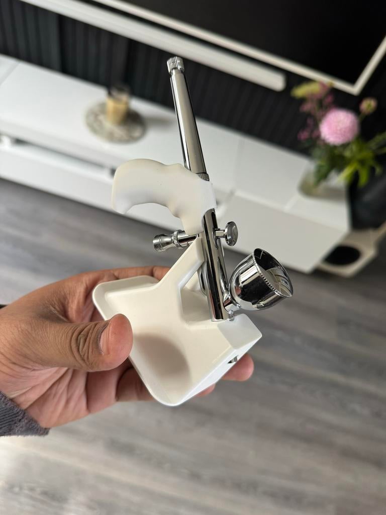 Verfstandaard en Airbrush houder, Ophalen of Verzenden, Gebruikt, Airbrush en Toebehoren