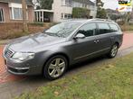 Volkswagen Passat Variant 3.2 V6 Highline 4M Automaat, Leder, Auto's, Volkswagen, Automaat, Stoelverwarming, Gebruikt, Vierwielaandrijving