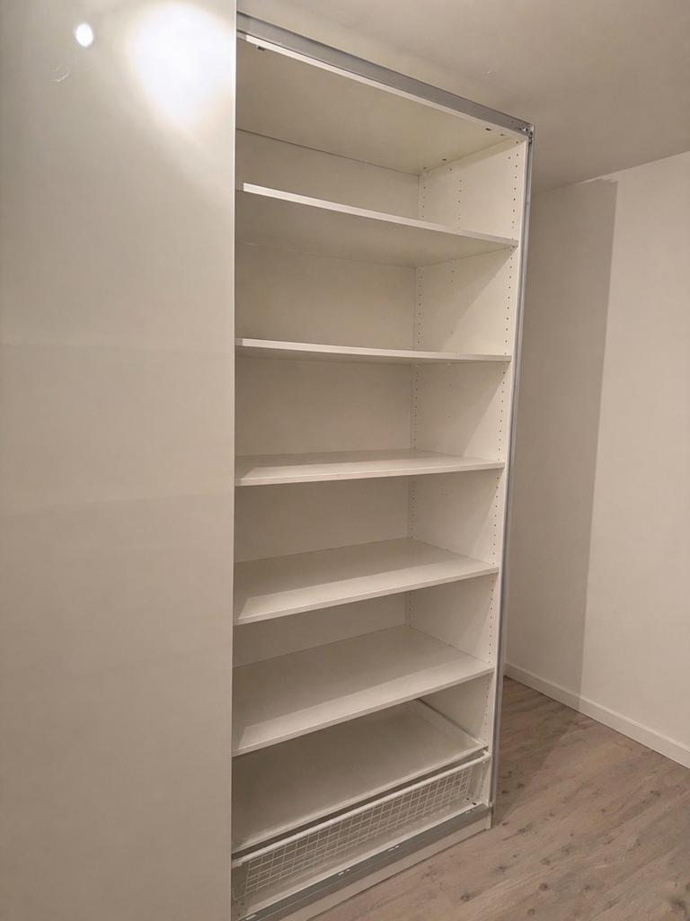 Grote witte IKEA kledingkast, Ophalen, 200 cm of meer, 150 tot 200 cm, Zo goed als nieuw