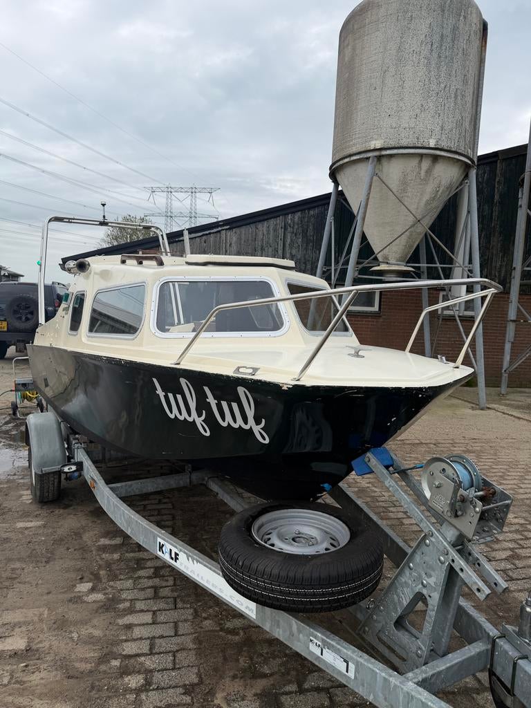 Motorboot met trailer  'Tuf Tuf', Watersport en Boten, Ophalen, 10 tot 30 pk, Gebruikt, Tot 6 meter