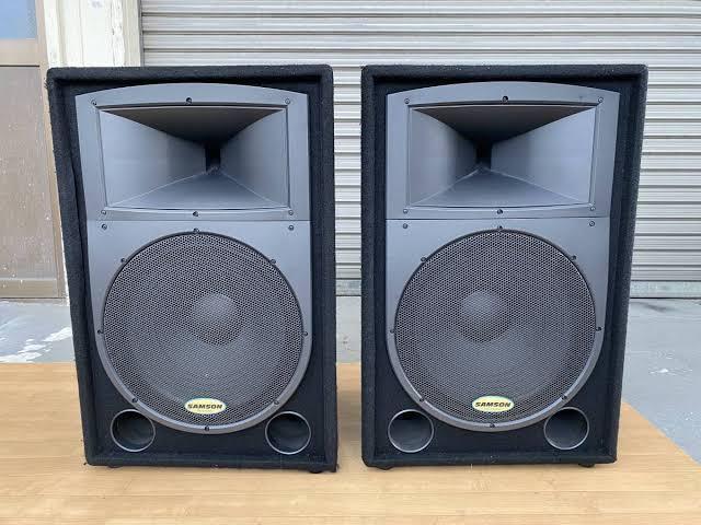 PA Geluidsset 2x Samson RS15 (15inch) + VX1000 versterker, Audio, Tv en Foto, Luidsprekers, Zo goed als nieuw, Overige typen, 120 watt of meer