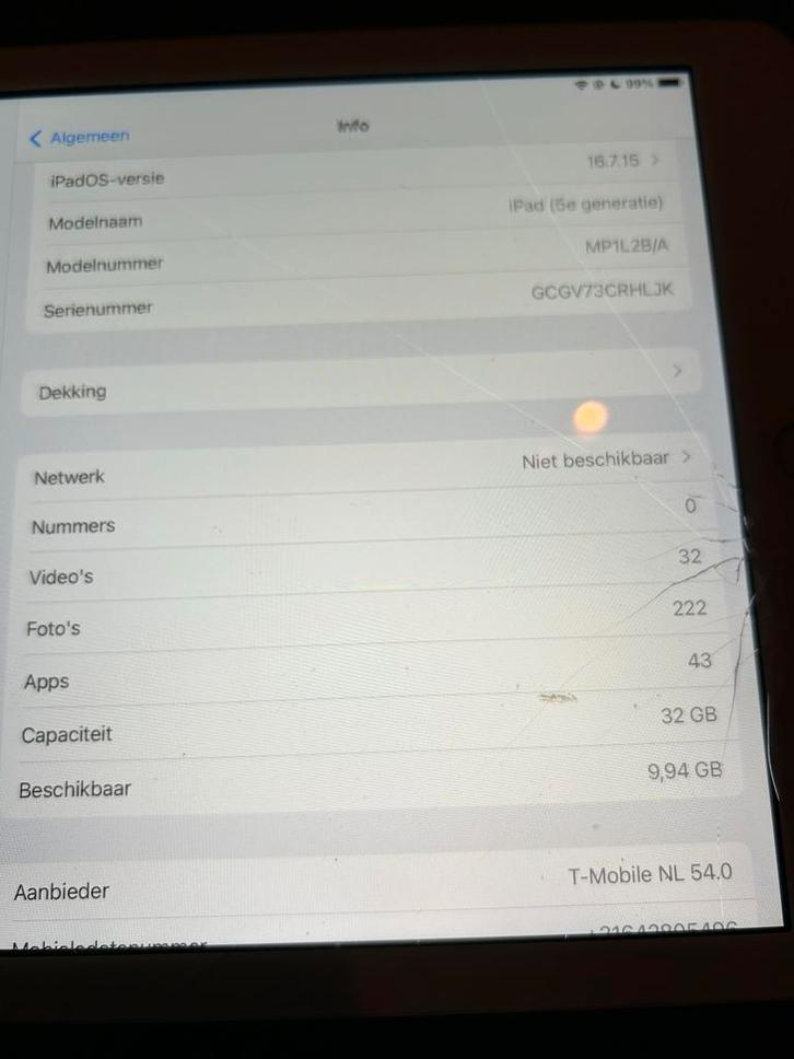 Apple iPad (5e generatie) 32 GB, Computers en Software, Apple iPads, Gebruikt, Apple iPad, Wi-Fi, 10 inch, 32 GB, Wit, Ophalen of Verzenden