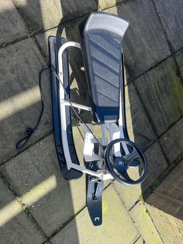 Slee, bestuurbaar, Ophalen, Gebruikt, 40 tot 60 kg