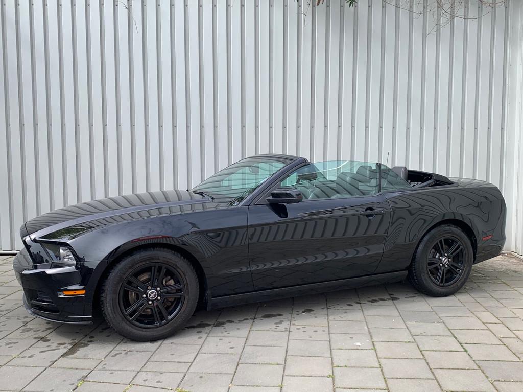 Ford USA Mustang 3.7 V6 Cabrio|Automaat|Climate Control|, Auto's, Achterwielaandrijving, Gebruikt, Zwart, Traction-control