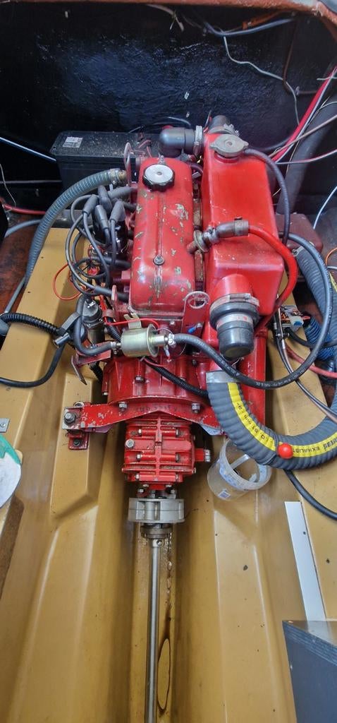 Monteur gezocht scheepsmotor renault DTN40, Watersport en Boten, Ophalen of Verzenden, Motor en Techniek