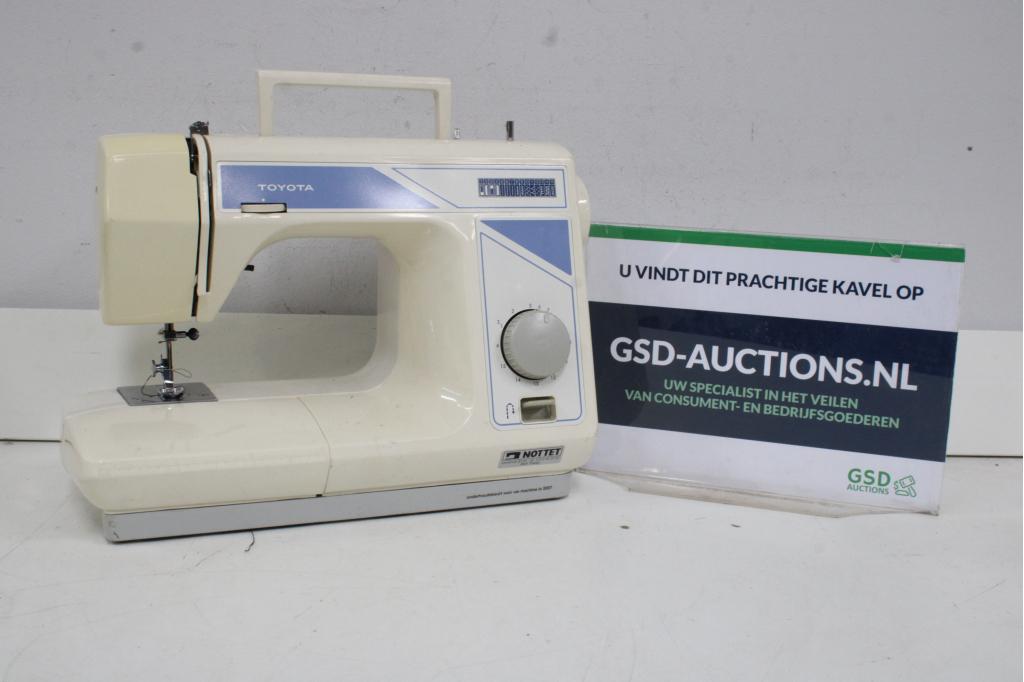 Toyota Naaimachine, Hobby en Vrije tijd, Naaimachines en Toebehoren, Ophalen of Verzenden, Niet ingevuld, Niet ingevuld, Niet ingevuld