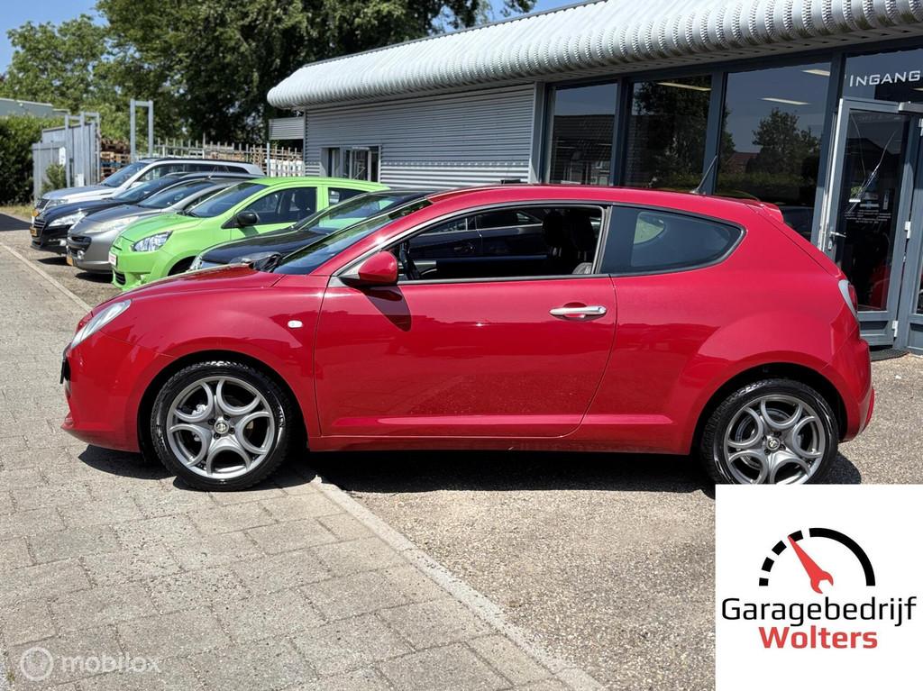 Alfa Romeo MiTo 1.4 SBK 105pk 17inch airco nw apk, Voorwielaandrijving, Stof, Gebruikt, 4 cilinders