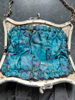 antieke beugeltas in goede staat, beugel 15x8 cm., Ophalen of Verzenden