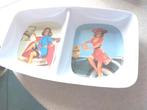 Vintage Melamine snack schaal met Pin-up Girls, Ophalen of Verzenden