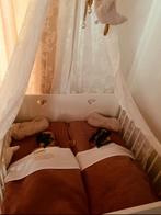 Tweelingwieg met koudschuim matrassen en transportkist, Ophalen, Zo goed als nieuw, Wieg