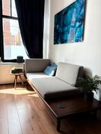 Sofacompany Hadley bank Fabio Stone & Walnut, Huis en Inrichting, Ophalen, Driepersoons, 75 tot 100 cm, Zo goed als nieuw