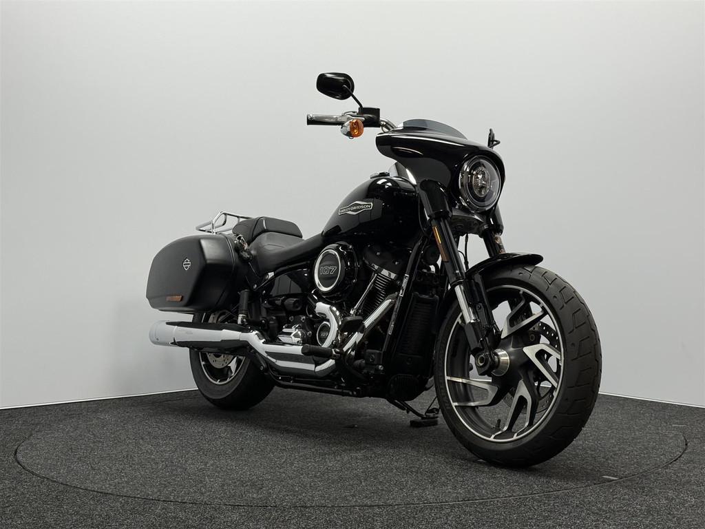 Harley-Davidson Sport Glide 107 FLSB, 1745 cc, Chopper, Bedrijf, Meer dan 35 kW