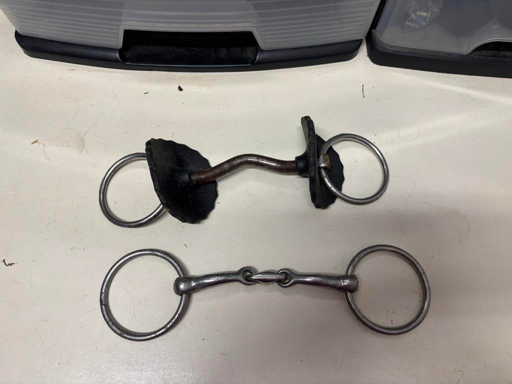 Ongebroken watertrens met bitringen - 12,5, Dieren en Toebehoren, Ophalen of Verzenden, Gebruikt, Dressuur