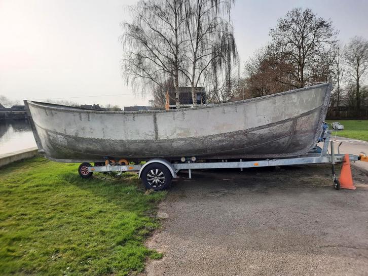 Casco Aluminium sloep 7,5 x 2,5 mtr dubbel geklonken, Watersport en Boten, Sloepen, Gebruikt, 6 meter of meer, Overige brandstoffen