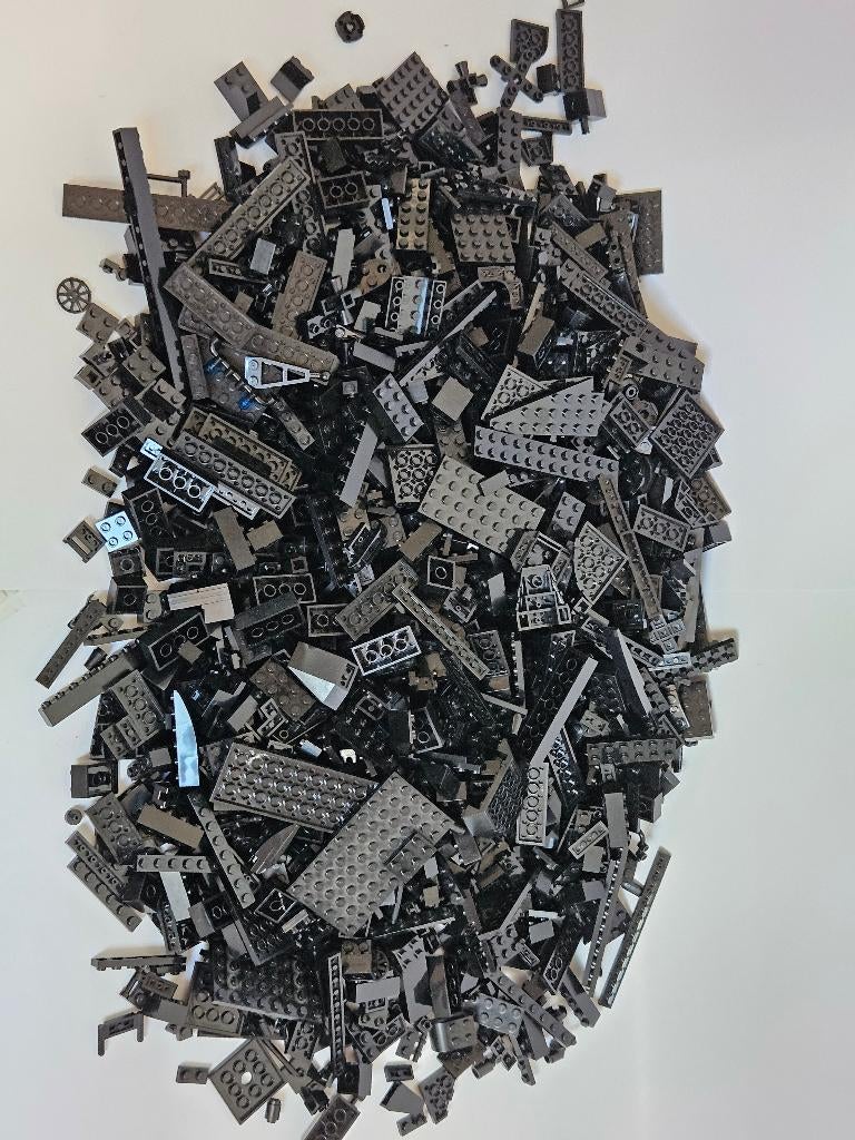 Partij Lego van 2 kilo zwarte stenen, Kinderen en Baby's, Speelgoed | Duplo en Lego, Ophalen of Verzenden, Gebruikt, Losse stenen