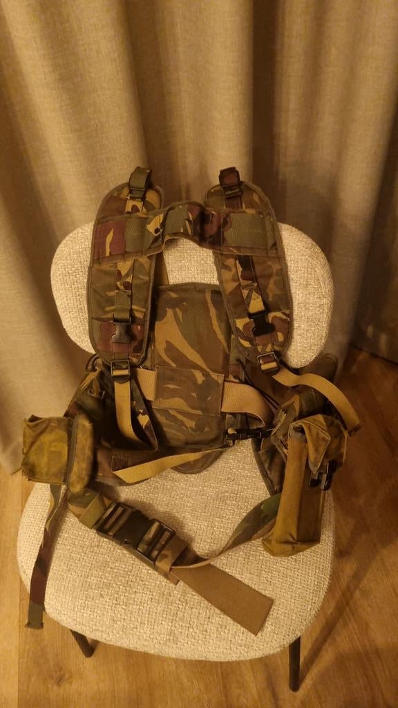 Militair tactisch vest camouflagepatroon, Ophalen of Verzenden, Landmacht, Overige gebieden, Kleding of Schoenen