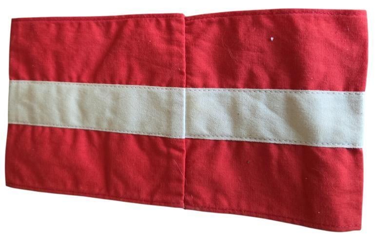 duitse ww2 hitler j armband, Verzamelen, Militaria | Tweede Wereldoorlog, Ophalen of Verzenden, Duitsland, Embleem of Badge